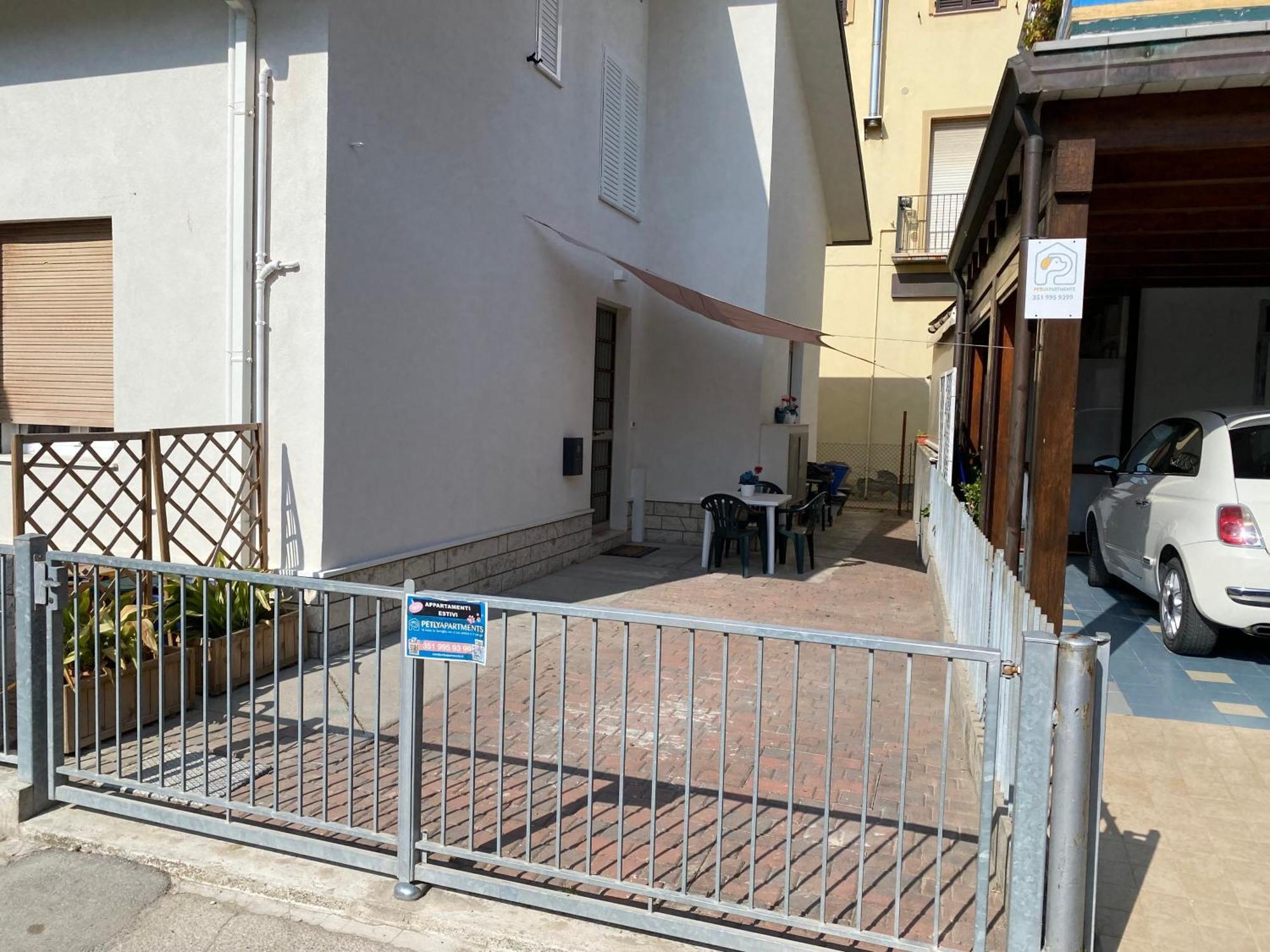 Petlyapartments #12 Bellaria-Igea Marina Exteriér fotografie